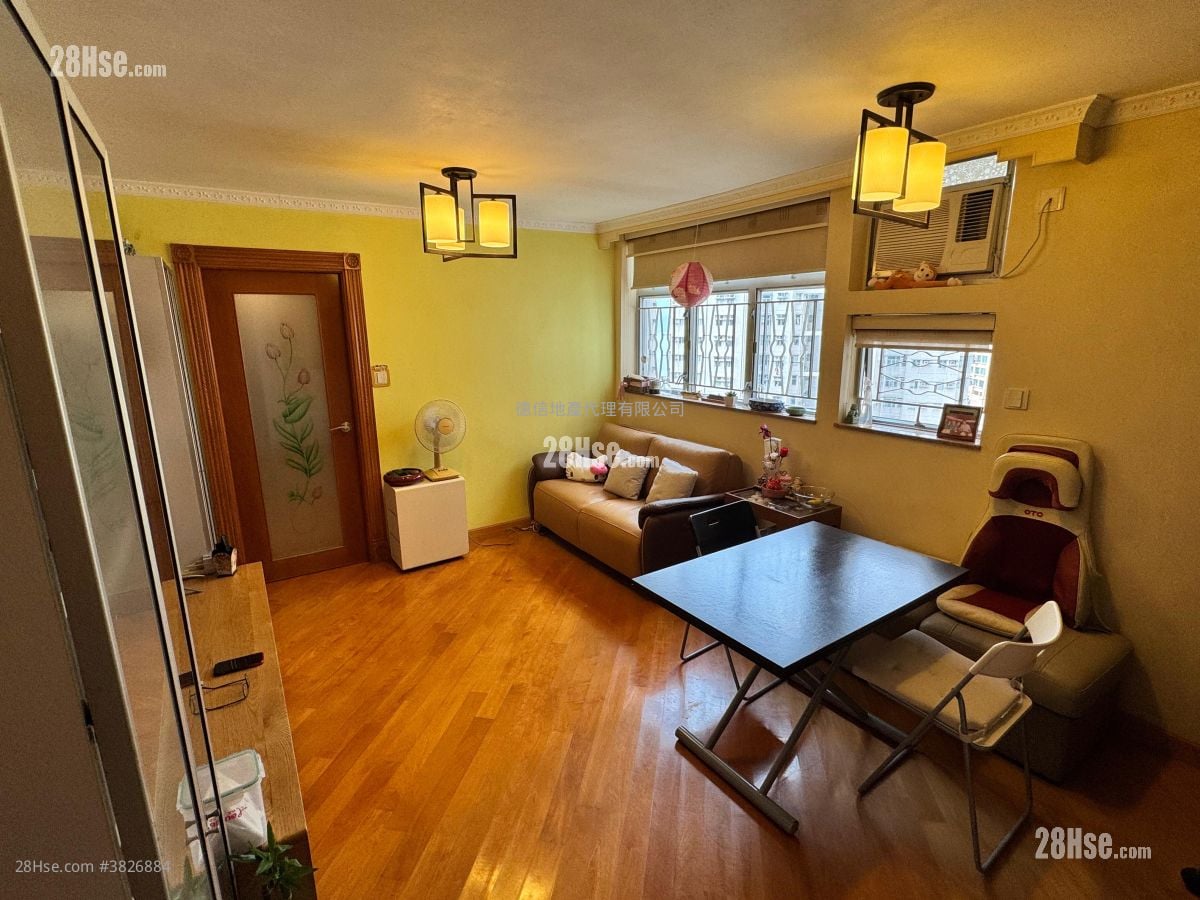 富欣花园 售盘 2 房 , 1 浴室 484 平方尺