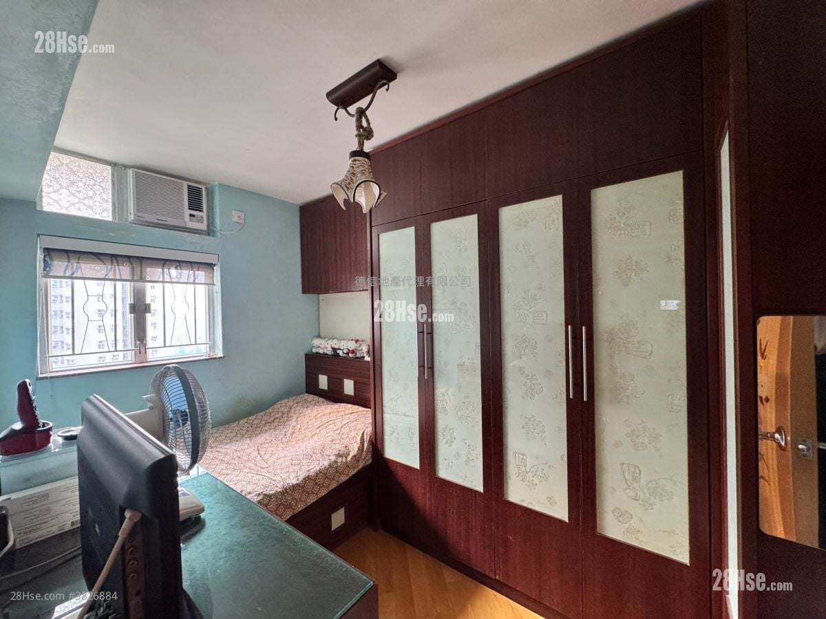 富欣花园 售盘 2 房 , 1 浴室 484 平方尺