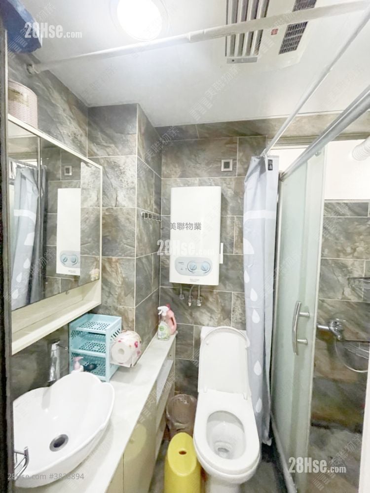 Fanling Centre Rental 3 Bedrooms 512 ft²