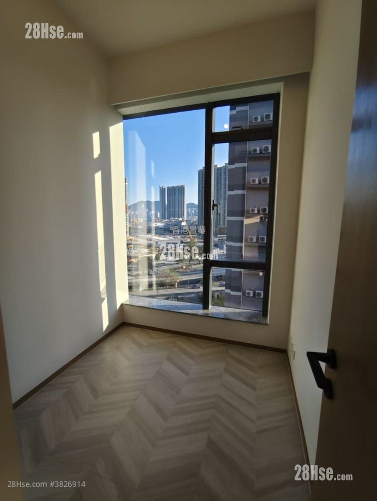 南首 租盘 2 房 , 1 浴室 351 平方尺