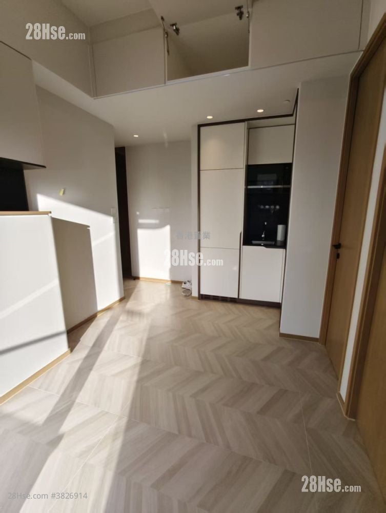 南首 租盘 2 房 , 1 浴室 351 平方尺