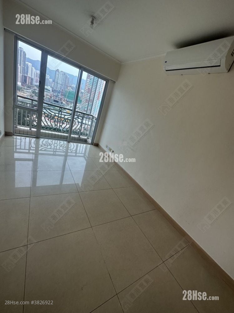 傲云峰 租盘 2 房 , 1 浴室 479 平方尺