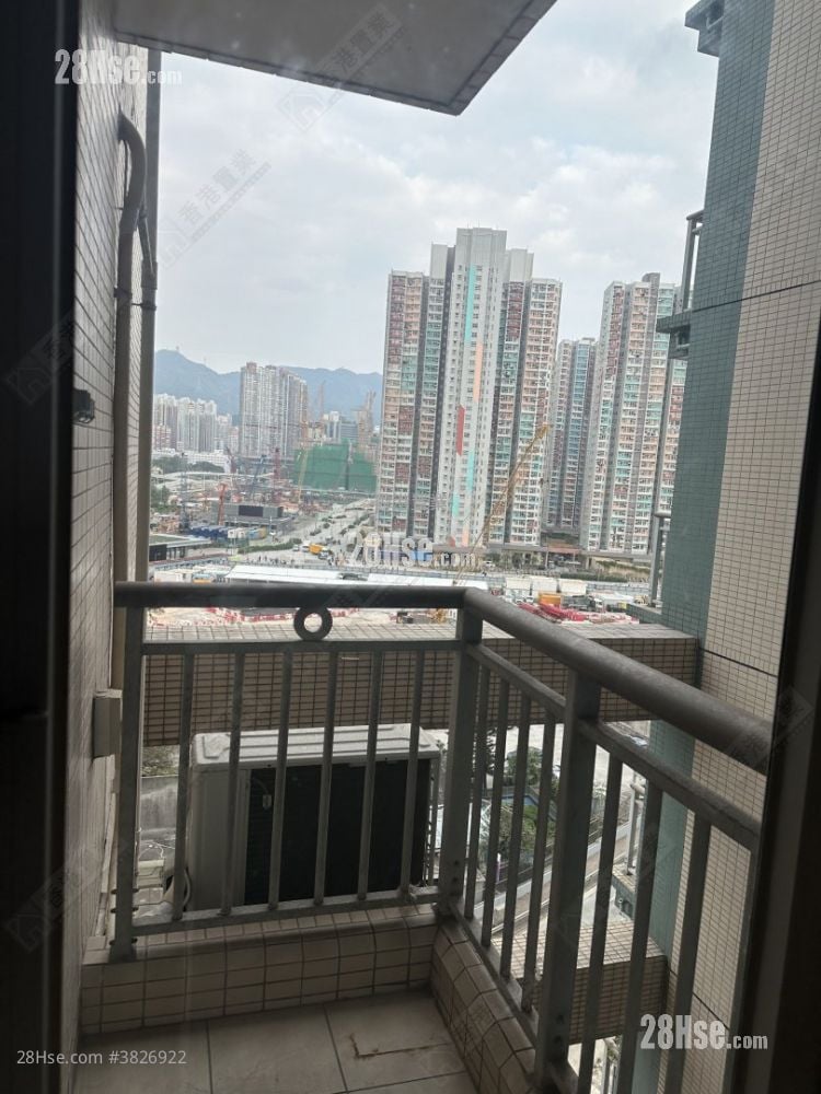 傲云峰 租盘 2 房 , 1 浴室 479 平方尺