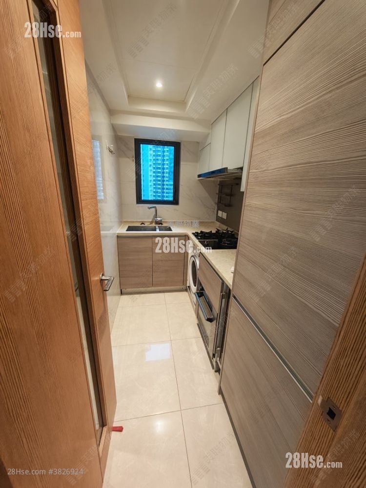 天寰 租盘 3 房 , 2 浴室 640 平方尺