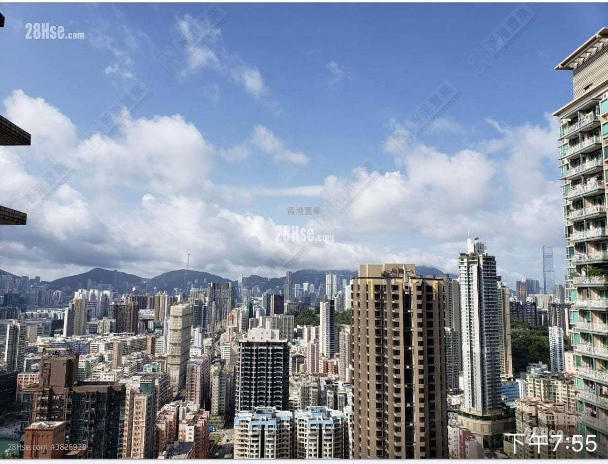 傲雲峰 售盤 2 房 , 1 浴室 539 平方呎