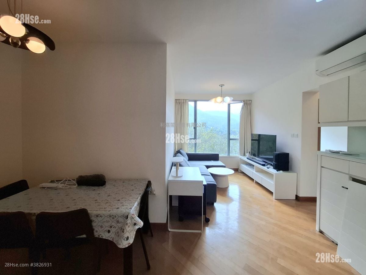 藍天海岸 租盤 561 平方呎