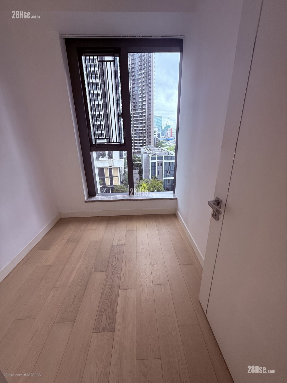 Oasis Kai Tak 租盘 3 房 , 2 浴室 752 平方尺