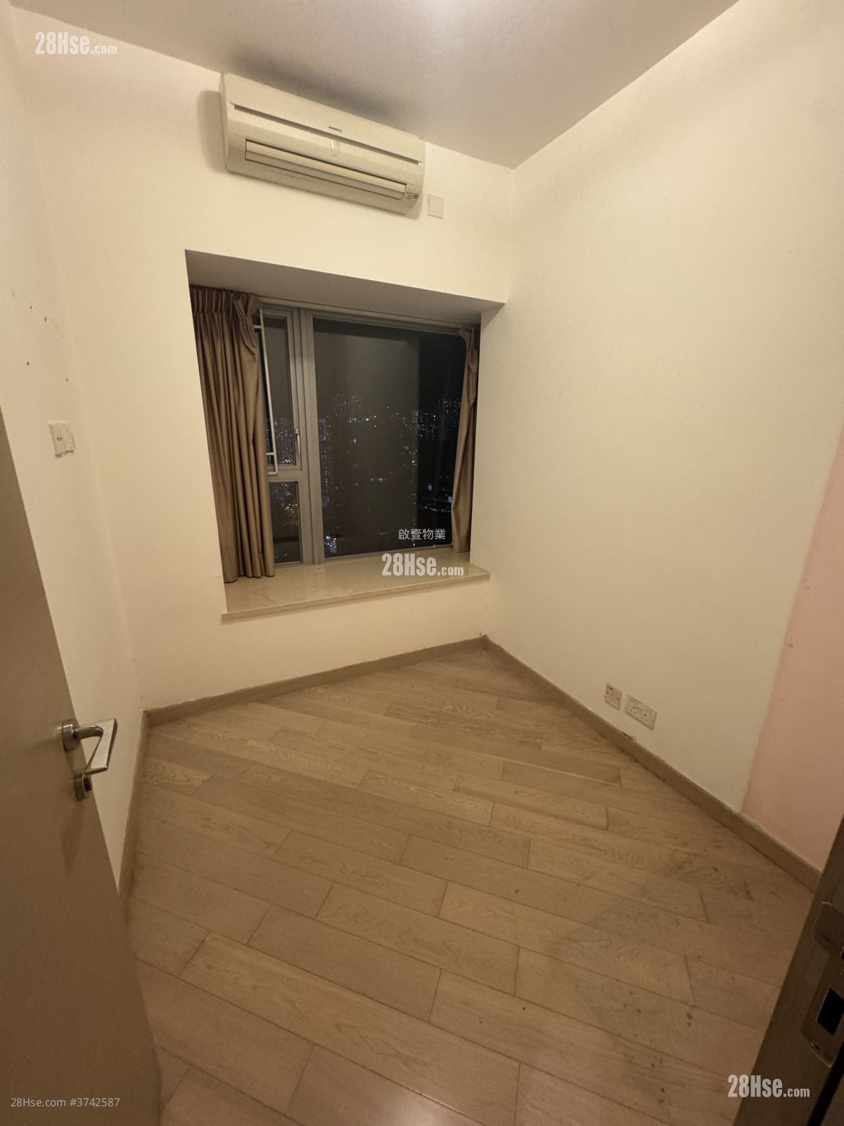 誉港湾 售盘 2 房 , 1 浴室 542 平方尺