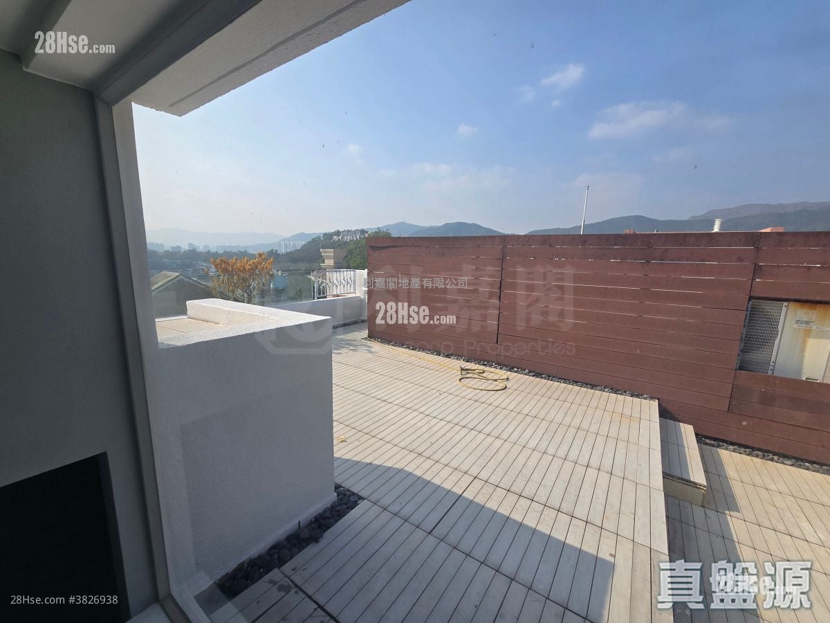 比华利山别墅 售盘 4 房 1,902 平方尺