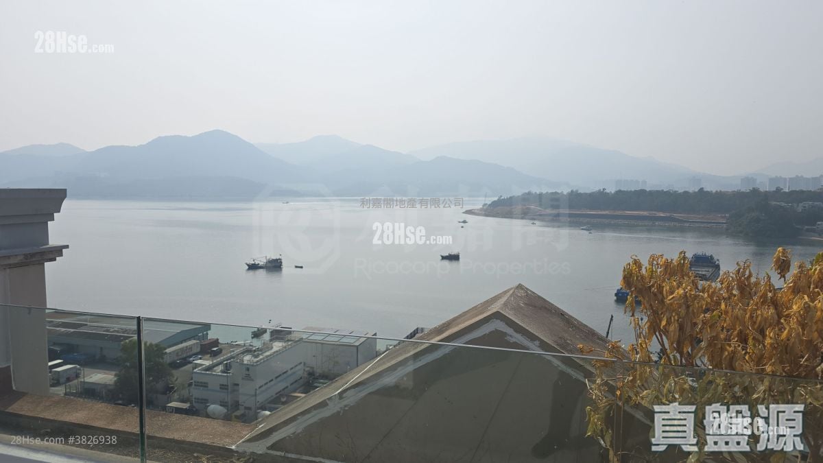 比华利山别墅 售盘 4 房 1,902 平方尺