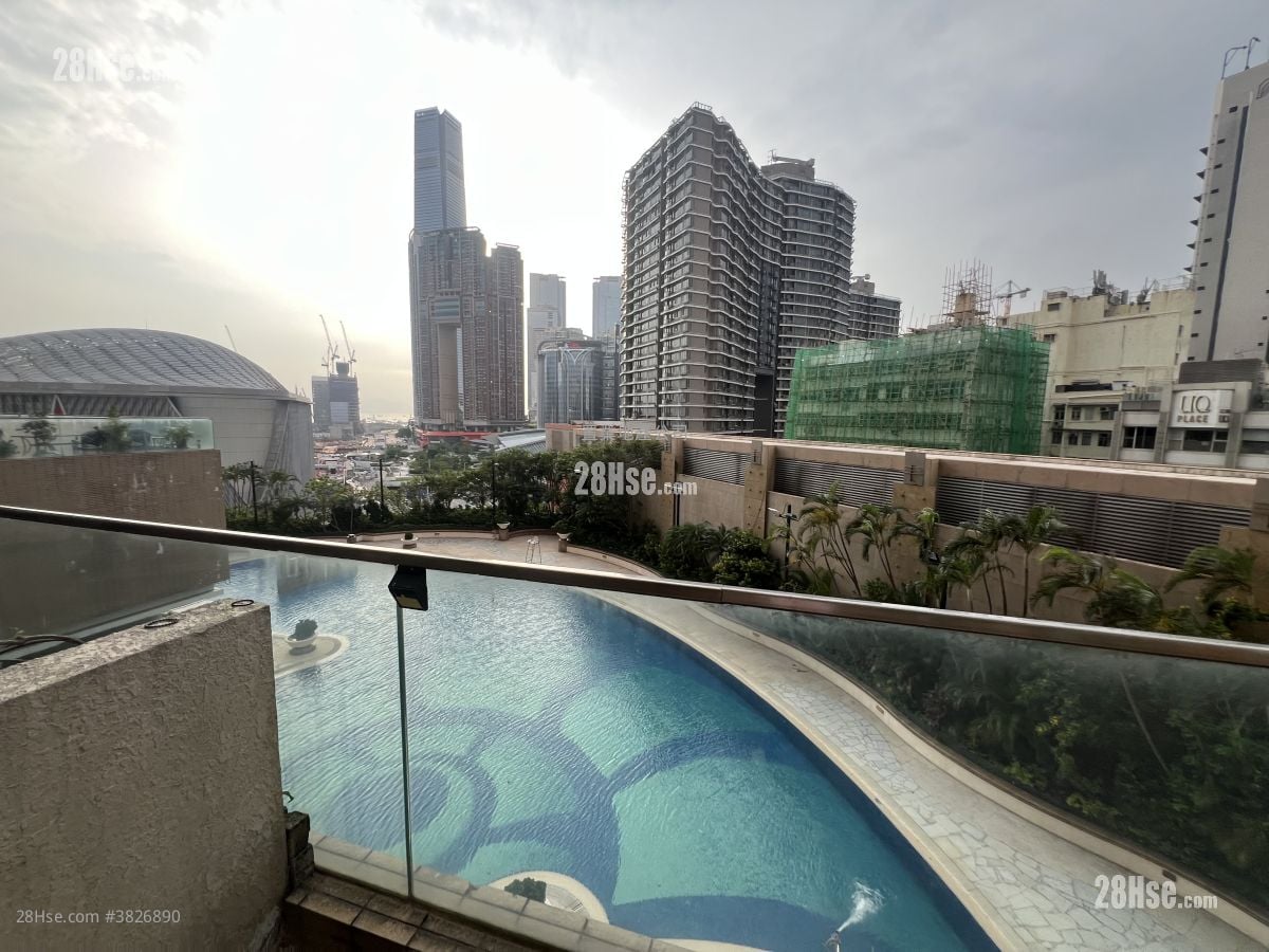 The Victoria Towers Sell 2 Bedrooms , 1 Bathroom 457 ft²