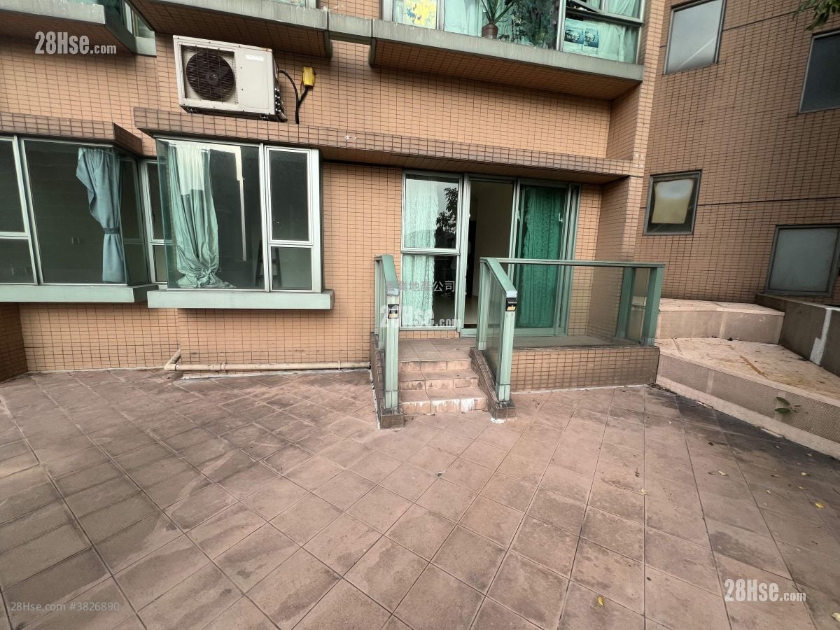 The Victoria Towers Sell 2 Bedrooms , 1 Bathroom 457 ft²