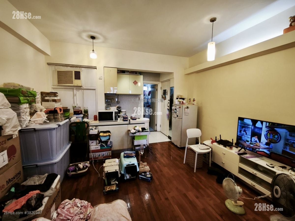 Loyal Mansion Sell 2 Bedrooms , 1 Bathroom 376 ft²