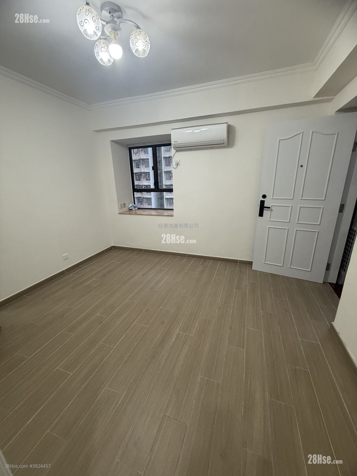 Hung Yan Building Sell 2 Bedrooms 343 ft²