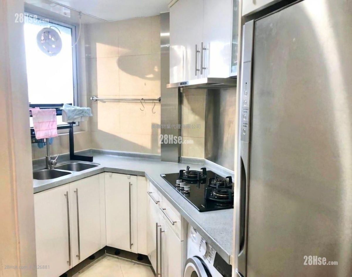 Banyan Garden Sell 3 Bedrooms 660 ft²