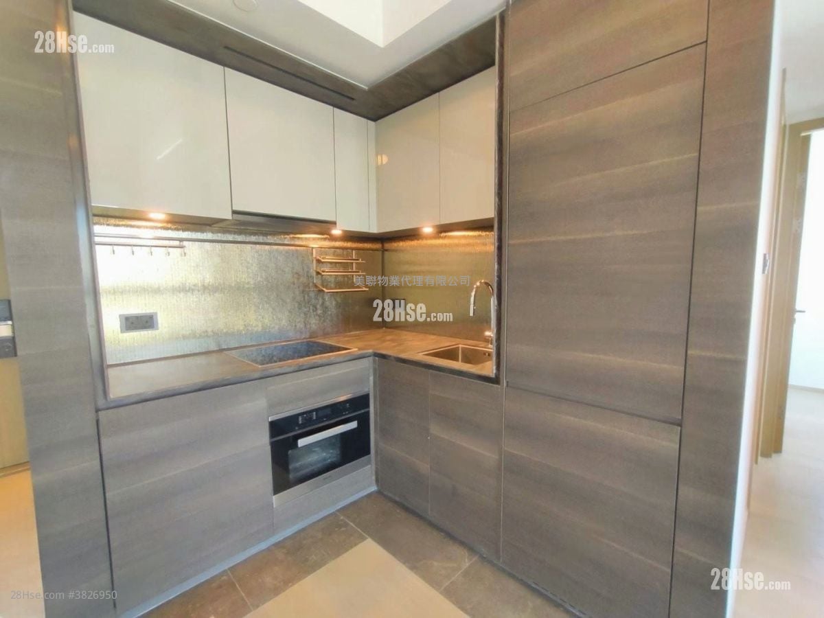 Phase 1B Of The Campton Sell 2 Bedrooms , 1 Bathroom 462 ft²