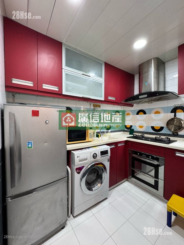 金華大廈 租盤 2 房 , 1 浴室 347 平方呎