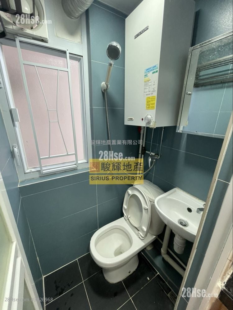 陶德大厦 租盘 130 平方尺