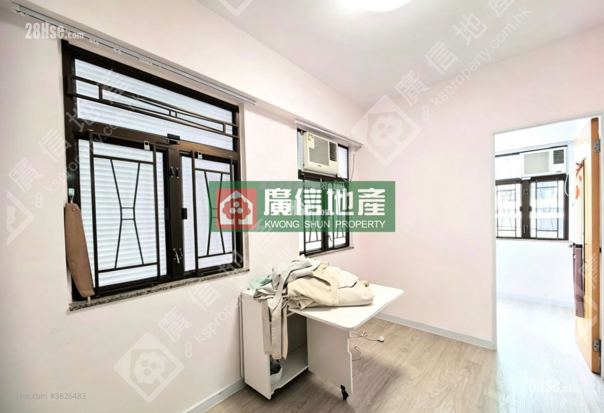 福明大廈 租盤 2 房 , 1 浴室 296 平方呎