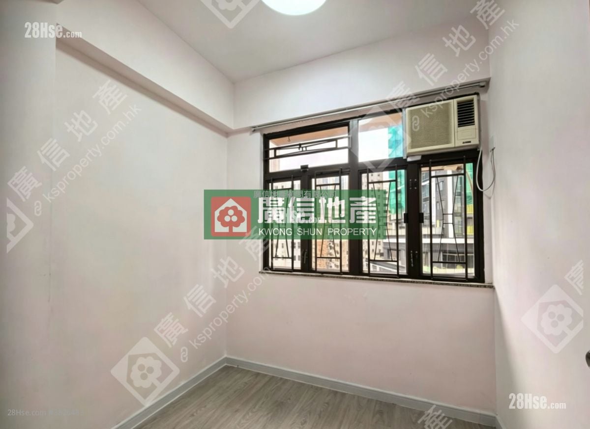 福明大廈 租盤 2 房 , 1 浴室 296 平方呎