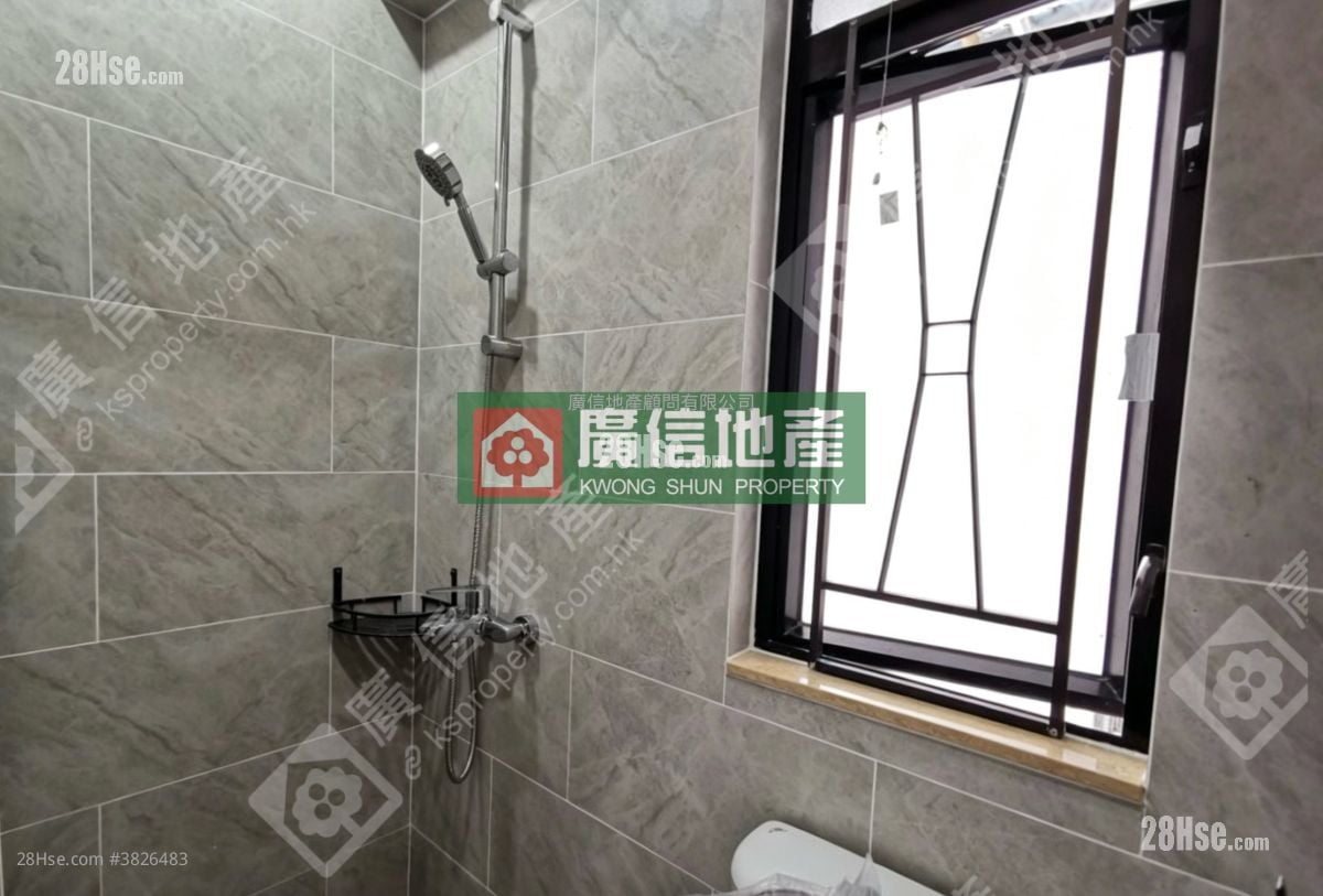 福明大廈 租盤 2 房 , 1 浴室 296 平方呎