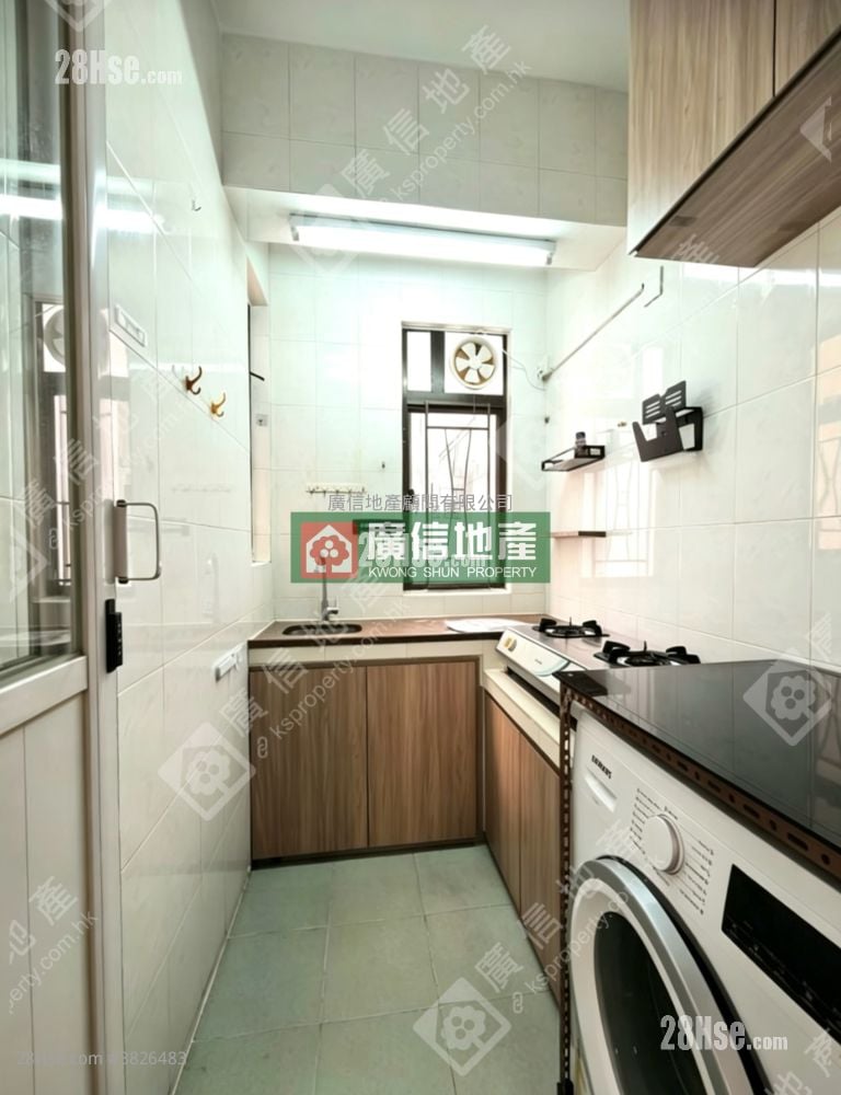 福明大廈 租盤 2 房 , 1 浴室 296 平方呎