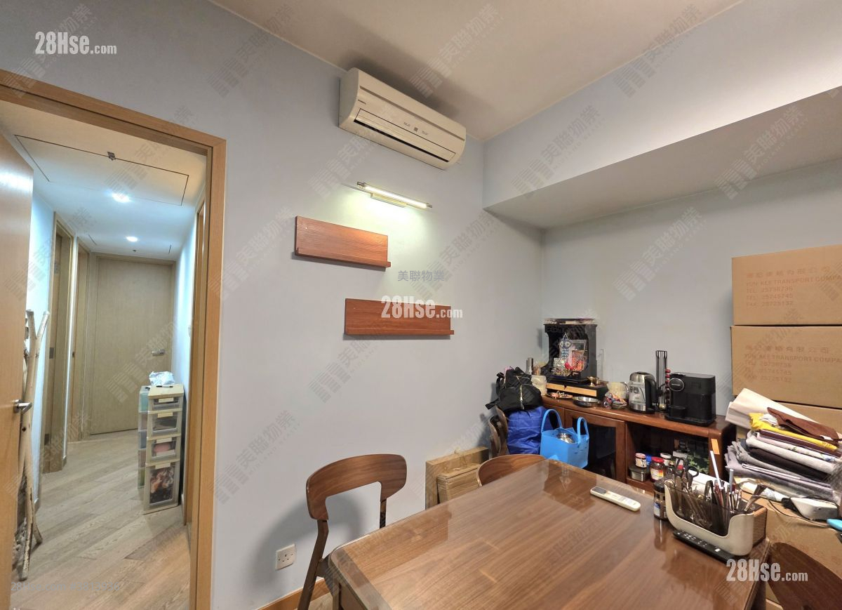 The Visionary Rental 3 Bedrooms , 2 Bathrooms 1,035 ft²