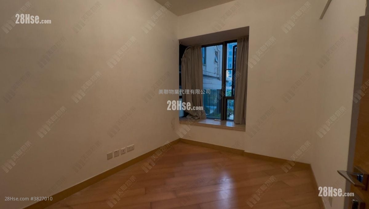 Providence Bay Sell 4 Bedrooms , 5+ Bathrooms 1,696 ft²