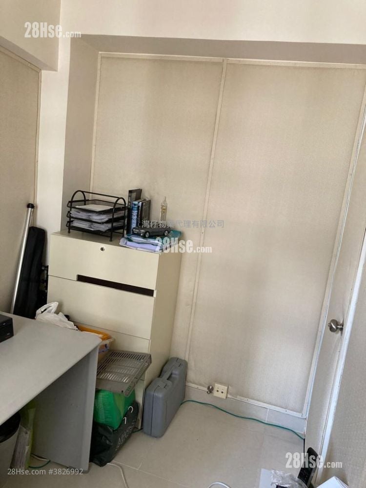 光裕樓 租盤 3 房 , 1 浴室 465 平方呎