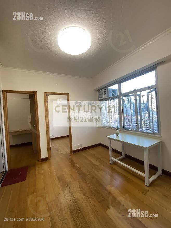 鴻都大廈 租盤 2 房 , 1 浴室 310 平方呎