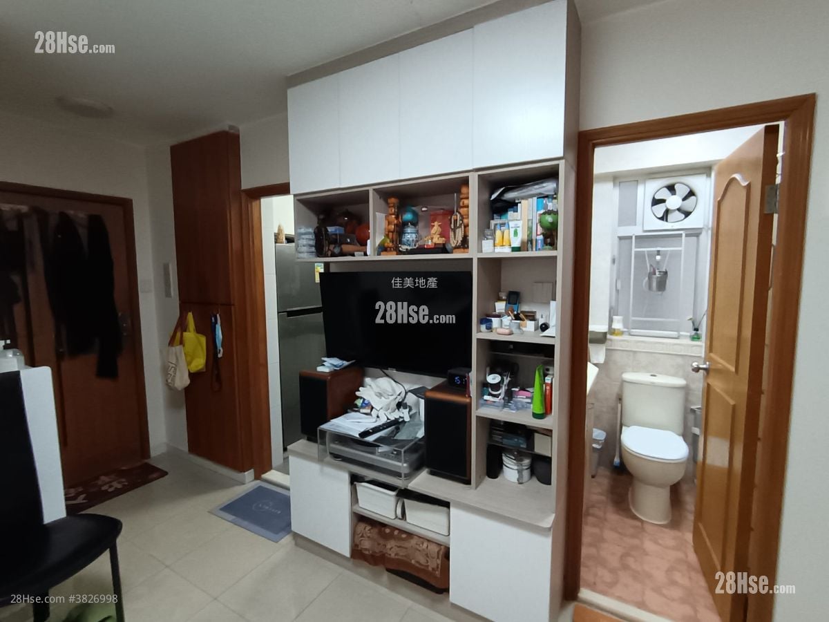 Wyler Garden Sell 2 Bedrooms , 1 Bathroom 336 ft²