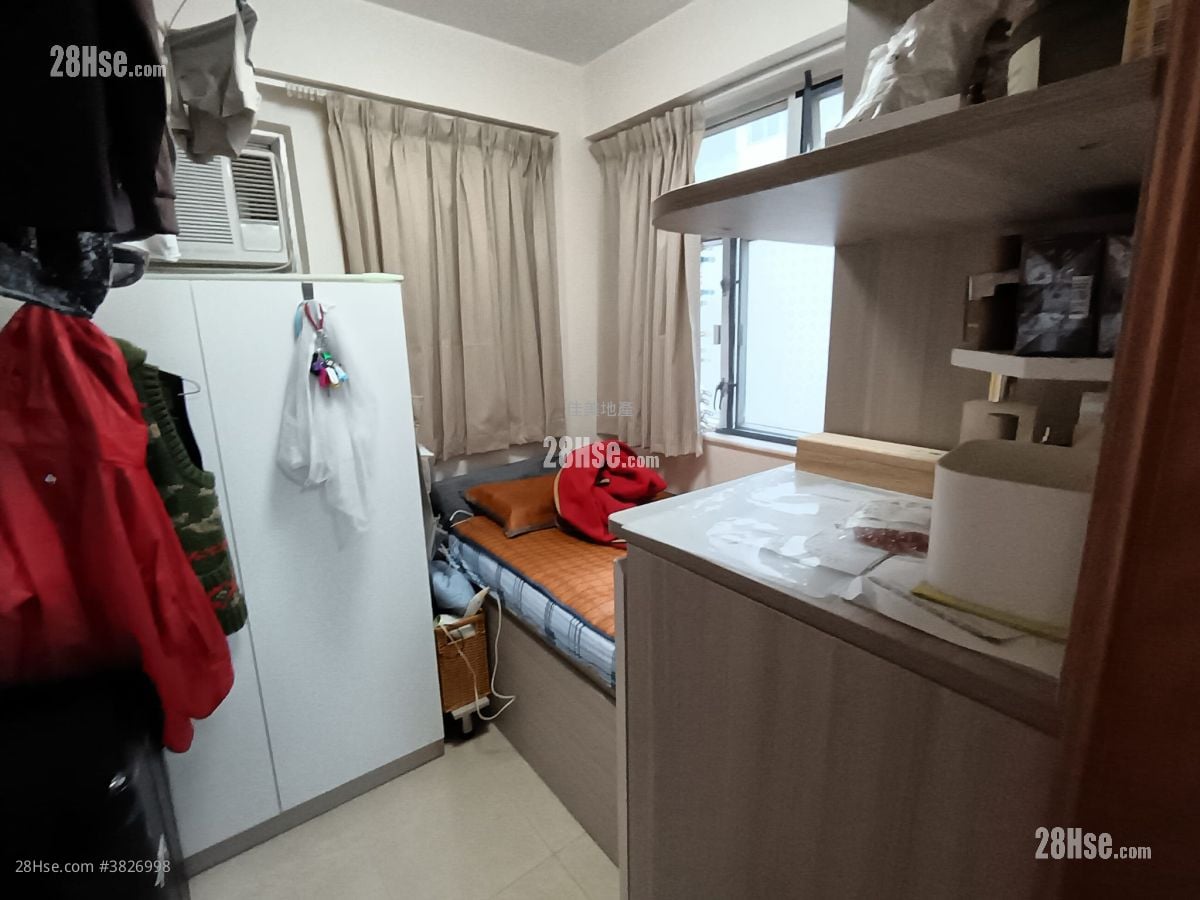 Wyler Garden Sell 2 Bedrooms , 1 Bathroom 336 ft²