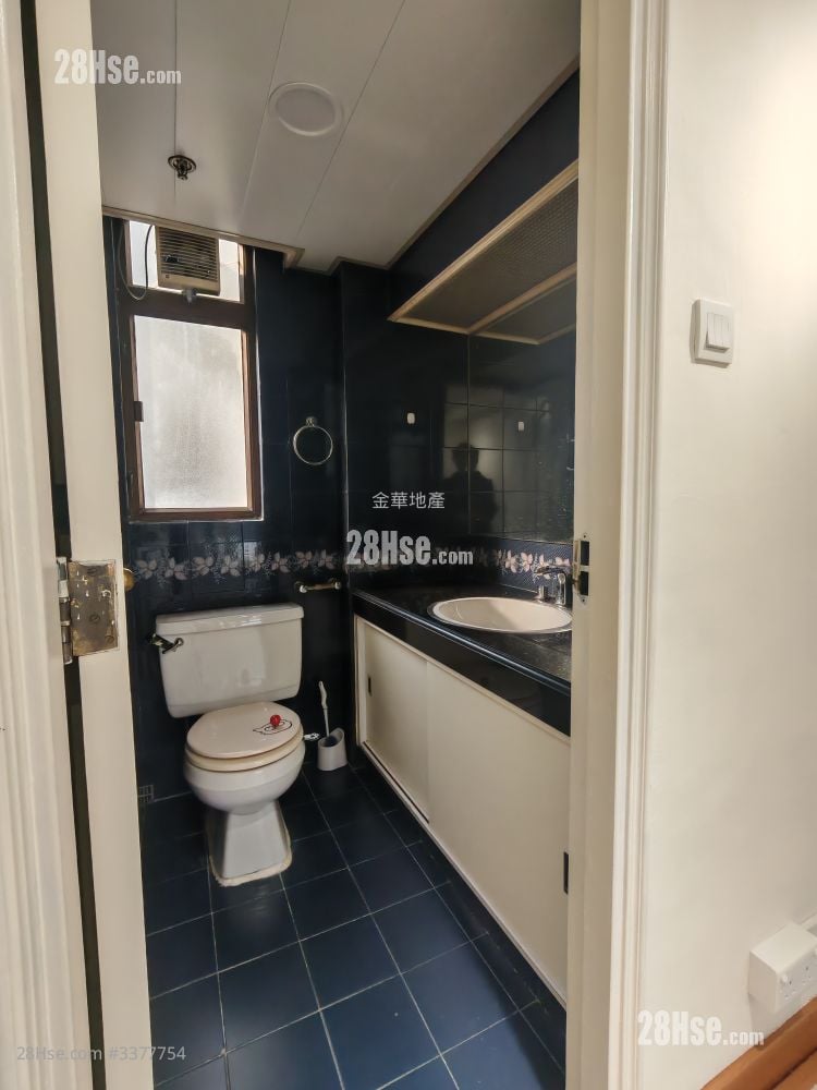 New Landwide Commercial Building Rental Studio , 1 Toilet