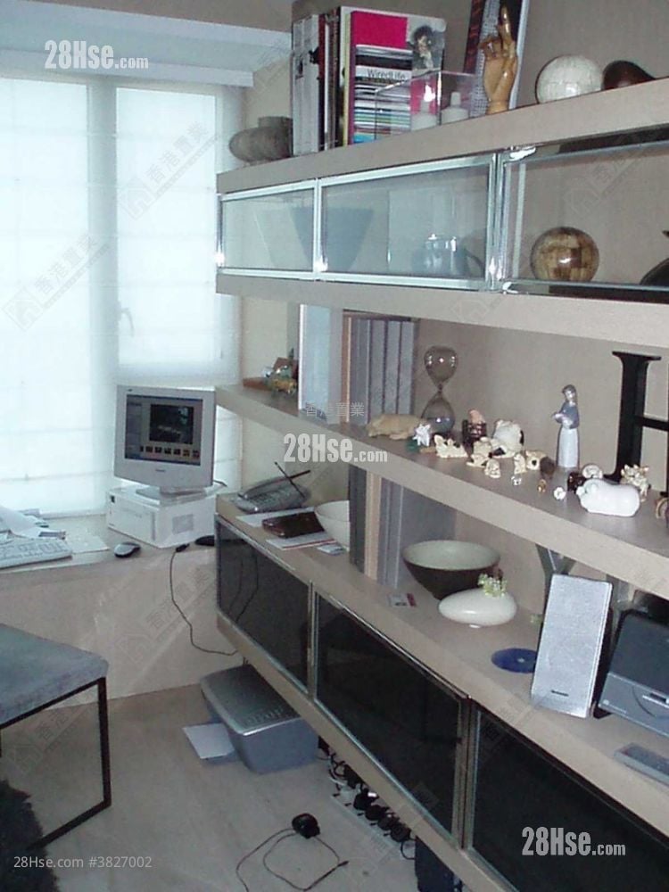 擎天半島 售盤 3 房 , 2 浴室 1,173 平方呎