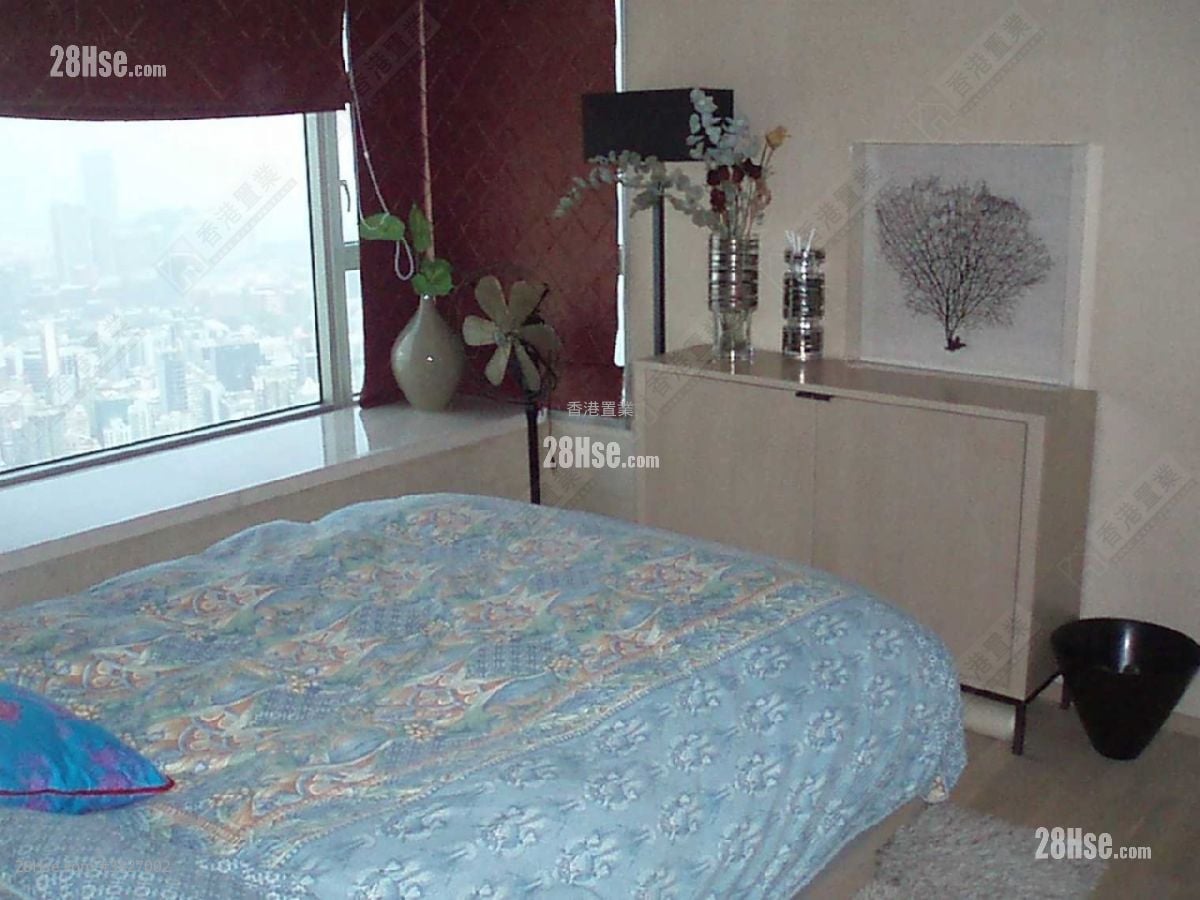 擎天半島 售盤 3 房 , 2 浴室 1,173 平方呎