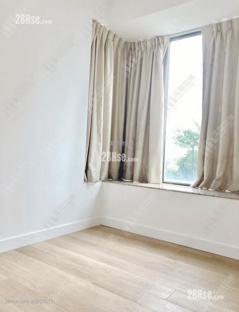 Noble Hill Sell 2 Bedrooms , 1 Bathroom 509 ft²