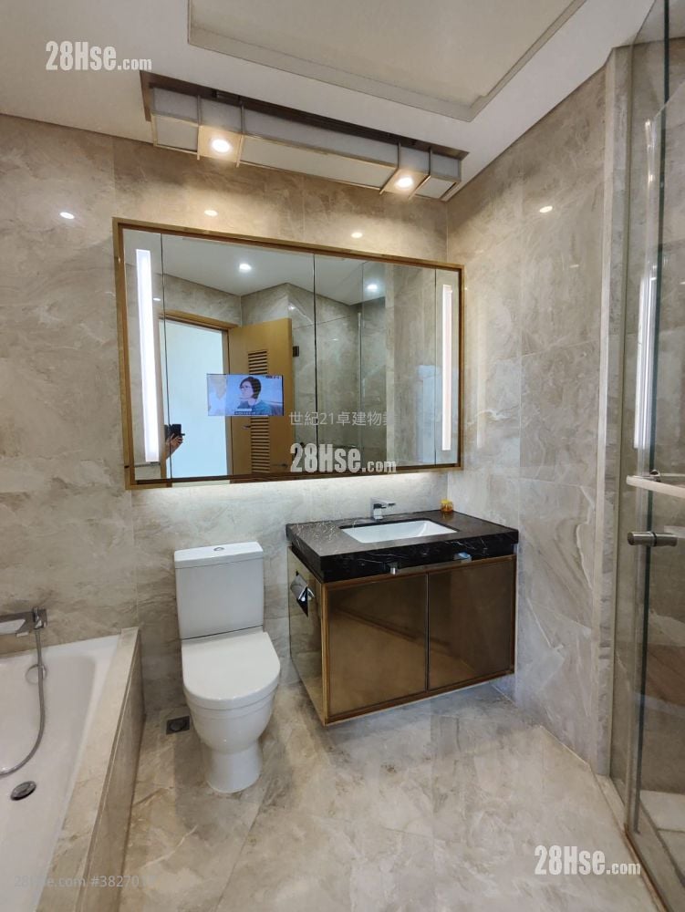 The Austin Rental 3 Bedrooms , 2 Bathrooms 867 ft²