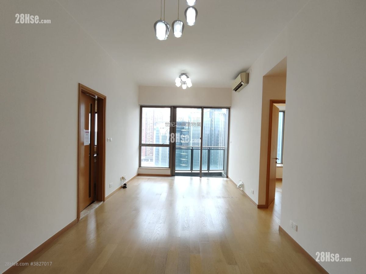 The Austin Rental 3 Bedrooms , 2 Bathrooms 867 ft²