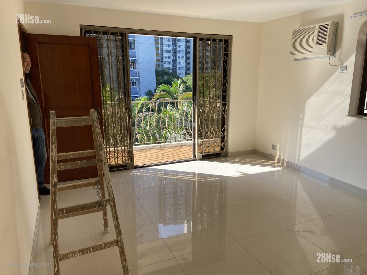 鐵路站村屋 租盤 2 房 , 1 浴室