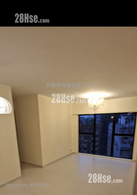 蔚華閣 售盤 3 房 , 2 浴室 659 平方呎