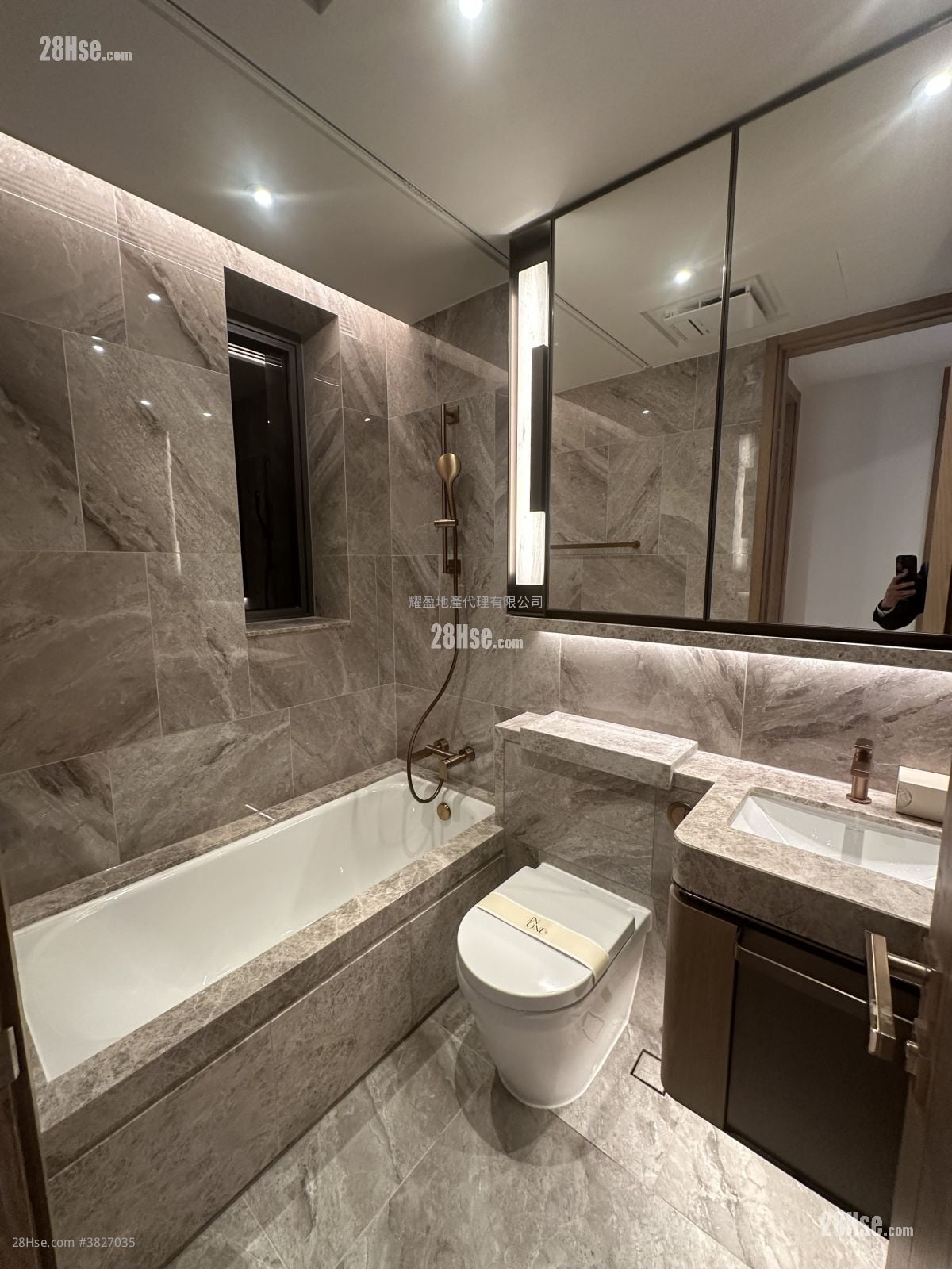 瑜一 租盘 2 房 , 1 浴室 464 平方尺