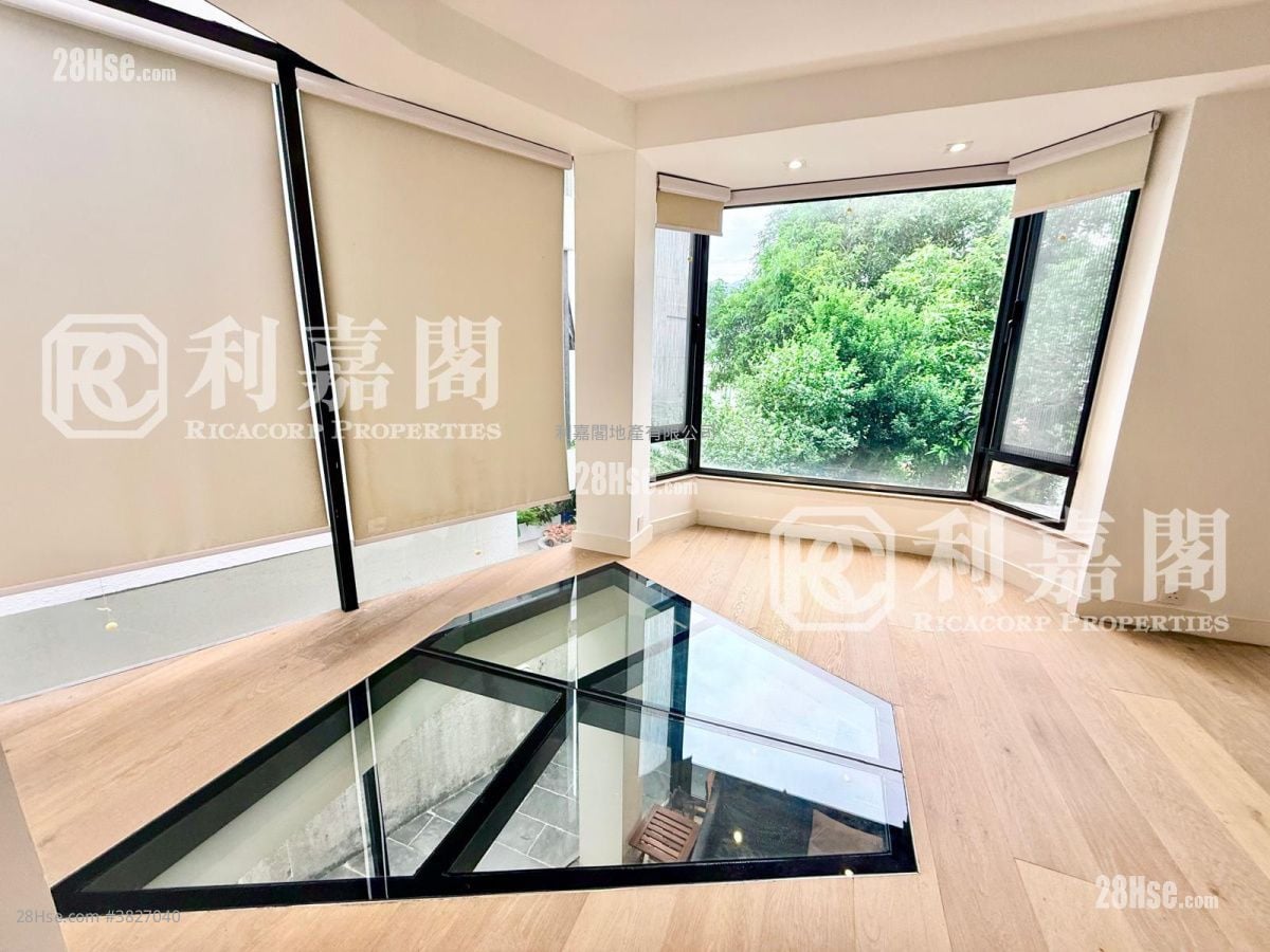 南苑别墅 售盘 4 房 , 2 浴室 1,800 平方尺