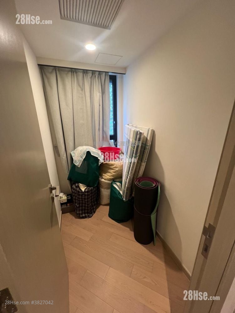 Mount Regency Sell 2 Bedrooms 379 ft²