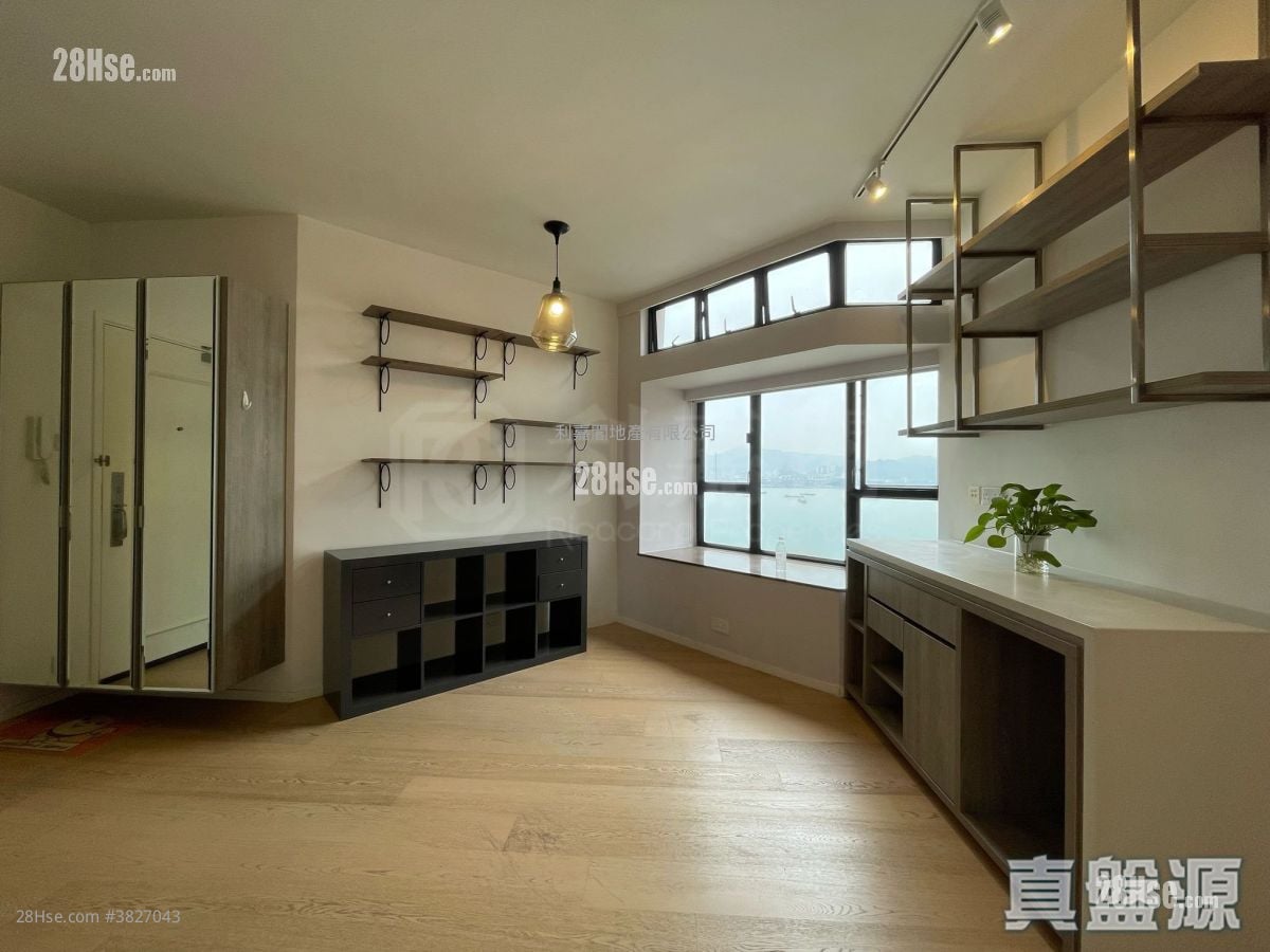 加惠臺 售盤 3 房 , 2 浴室 642 平方呎