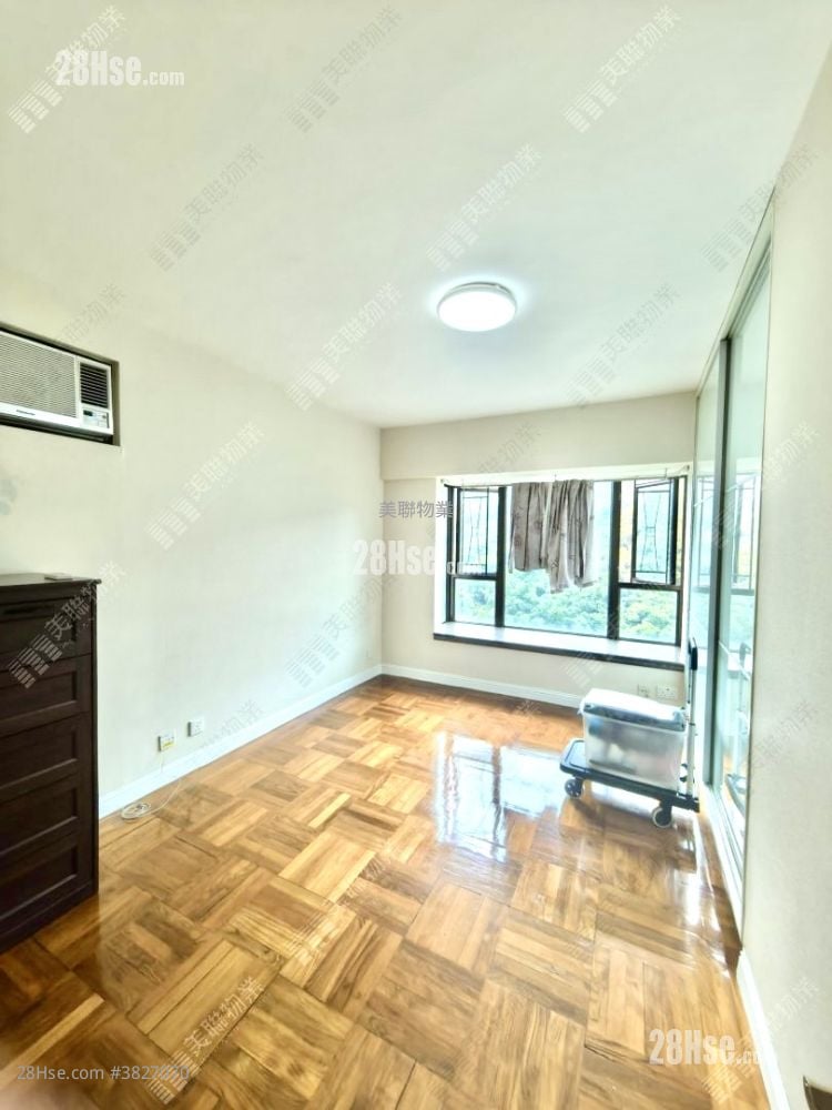 駿景園 租盤 3 房 , 2 浴室 974 平方呎