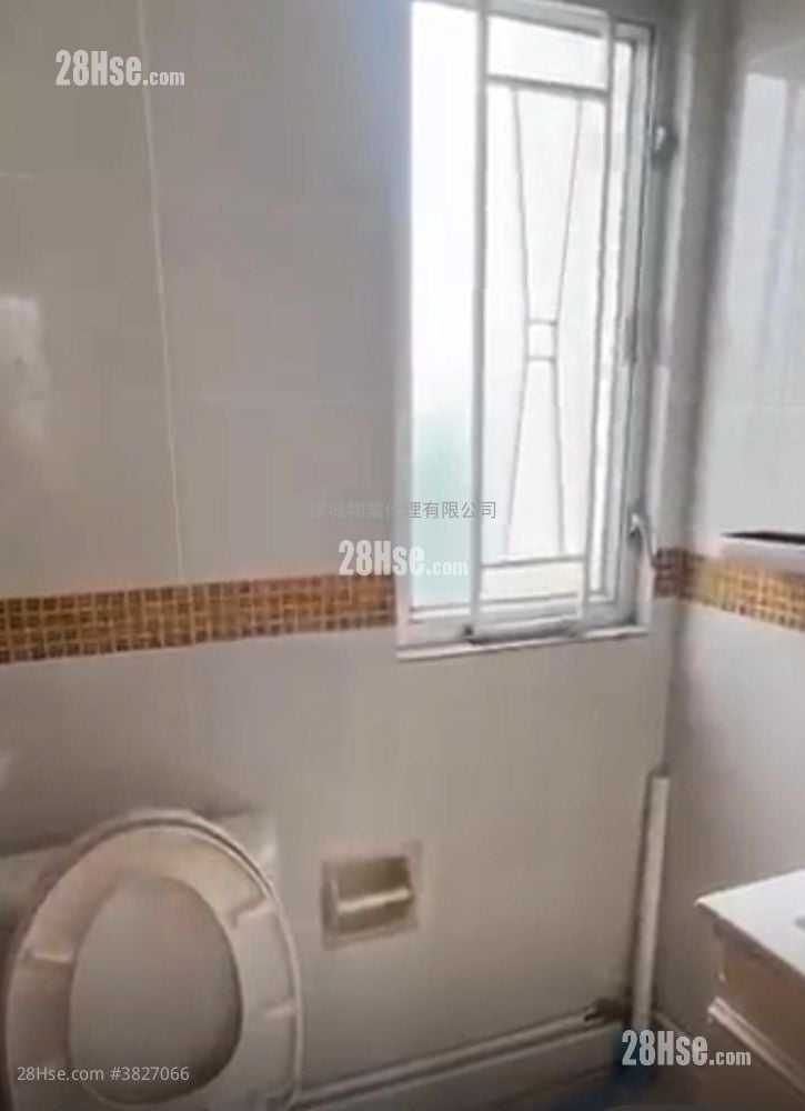 东昌阁 售盘 2 房 , 1 浴室 374 平方尺