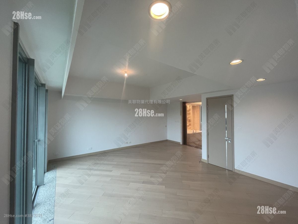 柏巒第一期 租盤 5+ 房 , 5+ 浴室 3,484 平方呎