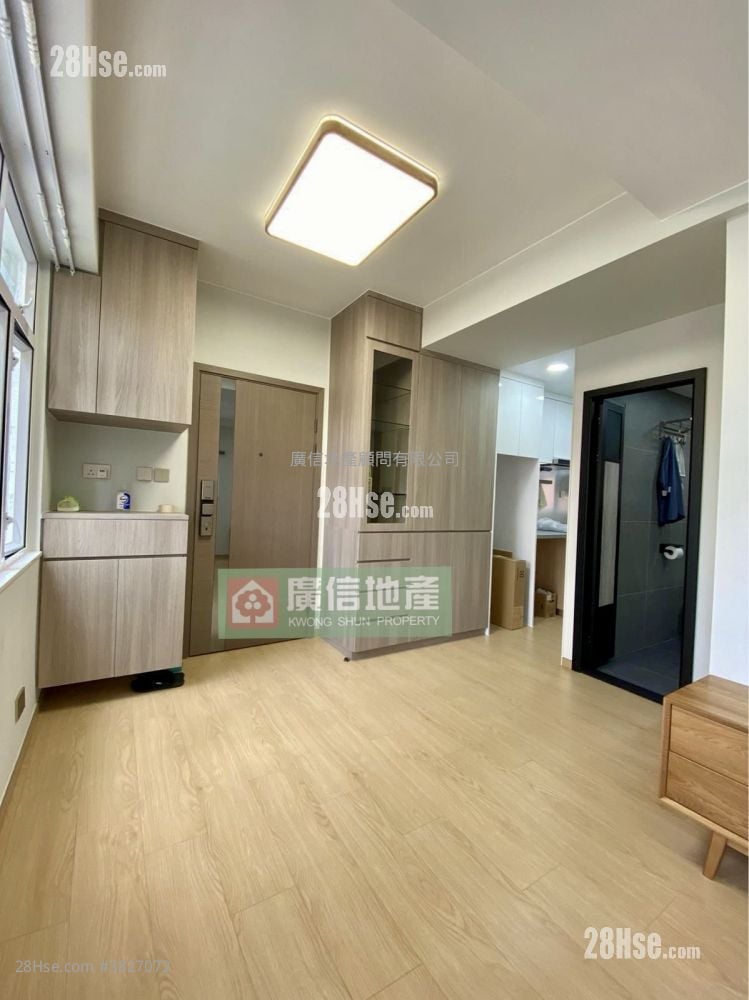 海昇大廈 售盤 1 房 , 1 浴室 319 平方呎