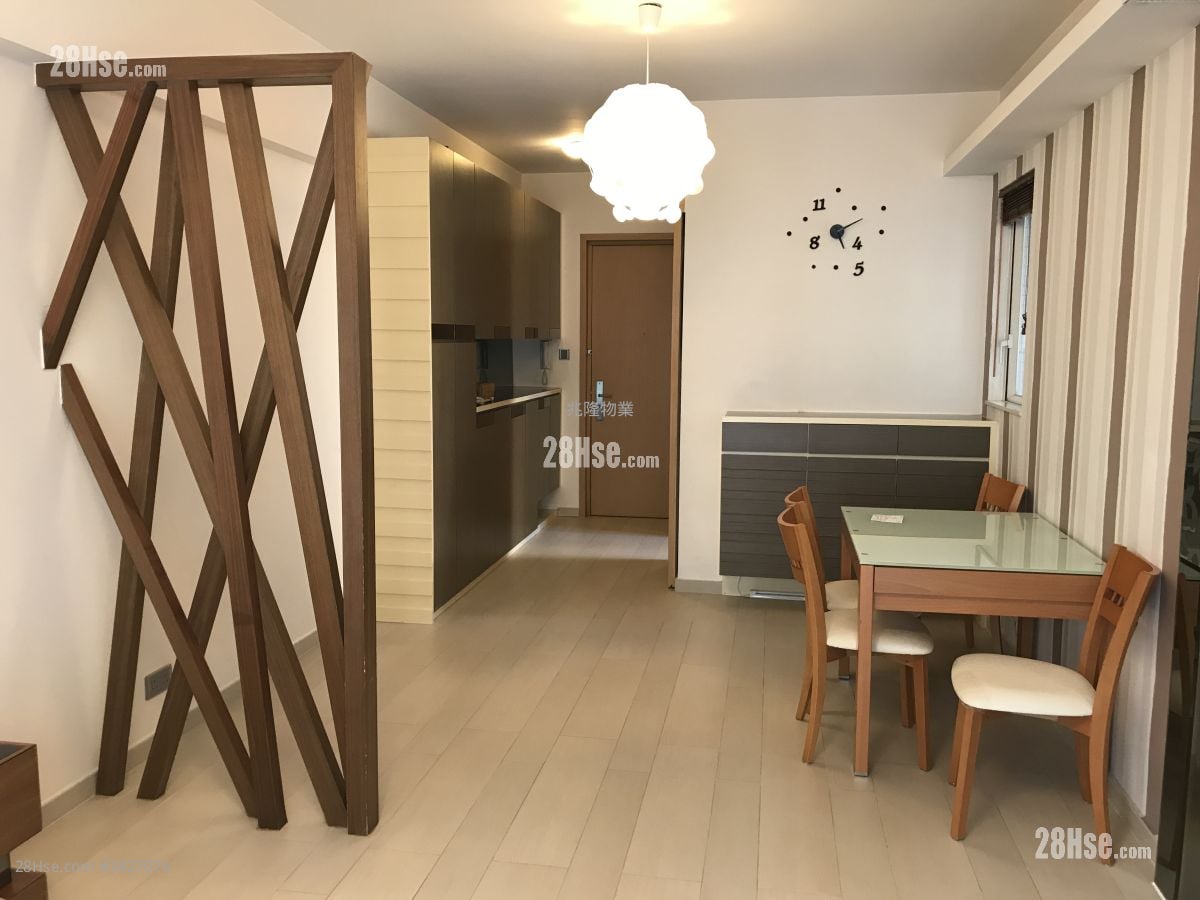 舊相片只供参考