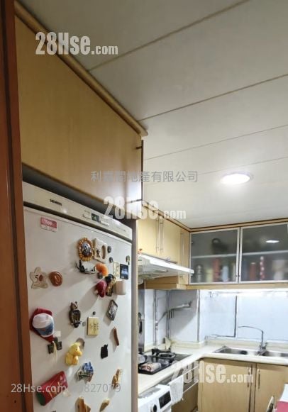 Park Central Sell 3 Bedrooms 677 ft²